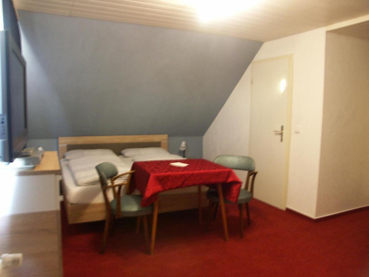 Waldpension Zum Felsenkeller Lichtenfels-Sachsenberg Esterno foto